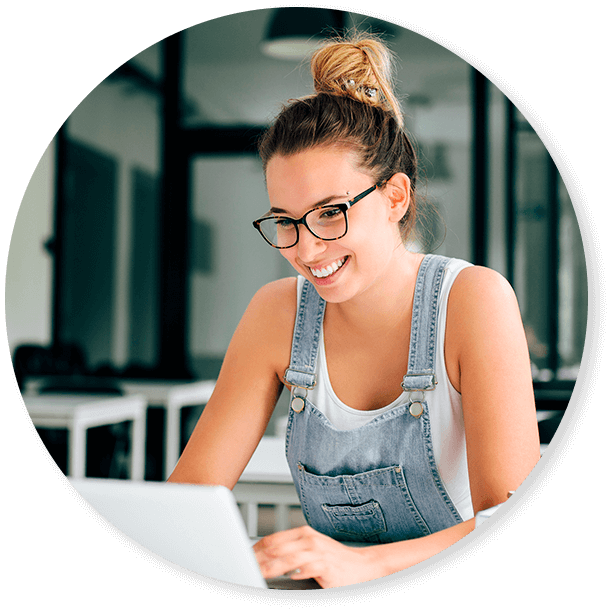 kariyer çalışan kadın resim